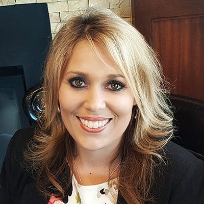 Julie Stafford Headshot