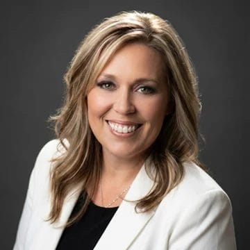 Julie Sheffield Headshot